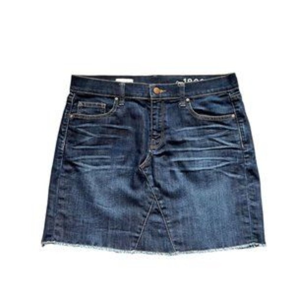Gap 1969 Jean Skirt Womens Dark Wash SIze 27 Distressed